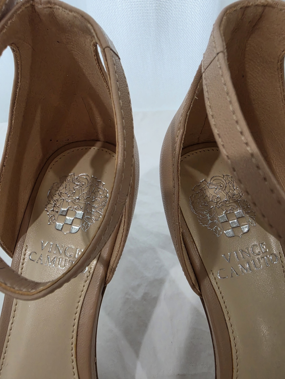 Vince Camuto Nude 7.5 Crystal-Embellished Ankle Strap Sandals - Picture 3 of 6